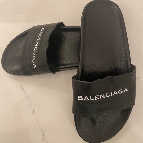 Balenciaga pool slides - Picture 3 of 5